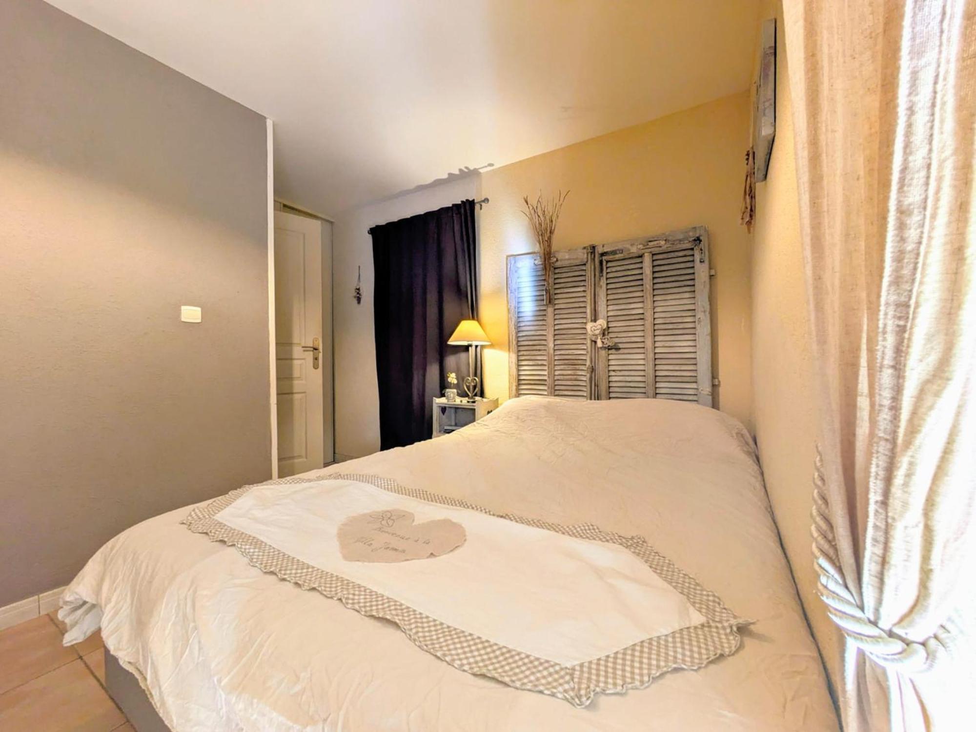 La Villa Jasmin Montauroux Rom bilde
